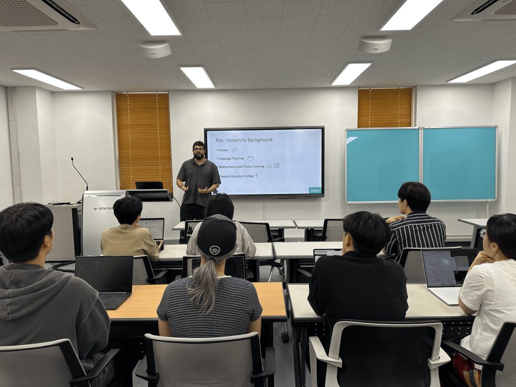 해외초청 세미나 (HAI Lab Seminar Presented by Dr. Diego Vilela Monteiro, ESIEA, French)