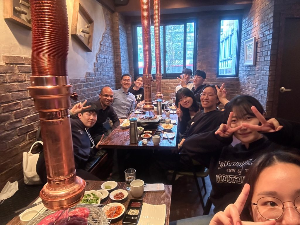 Martin Loeser 교수님, 한국은 처음이지? 1화 (First Time in Korea for Prof. Martin Loeser, ZHAW, Switzerland)
