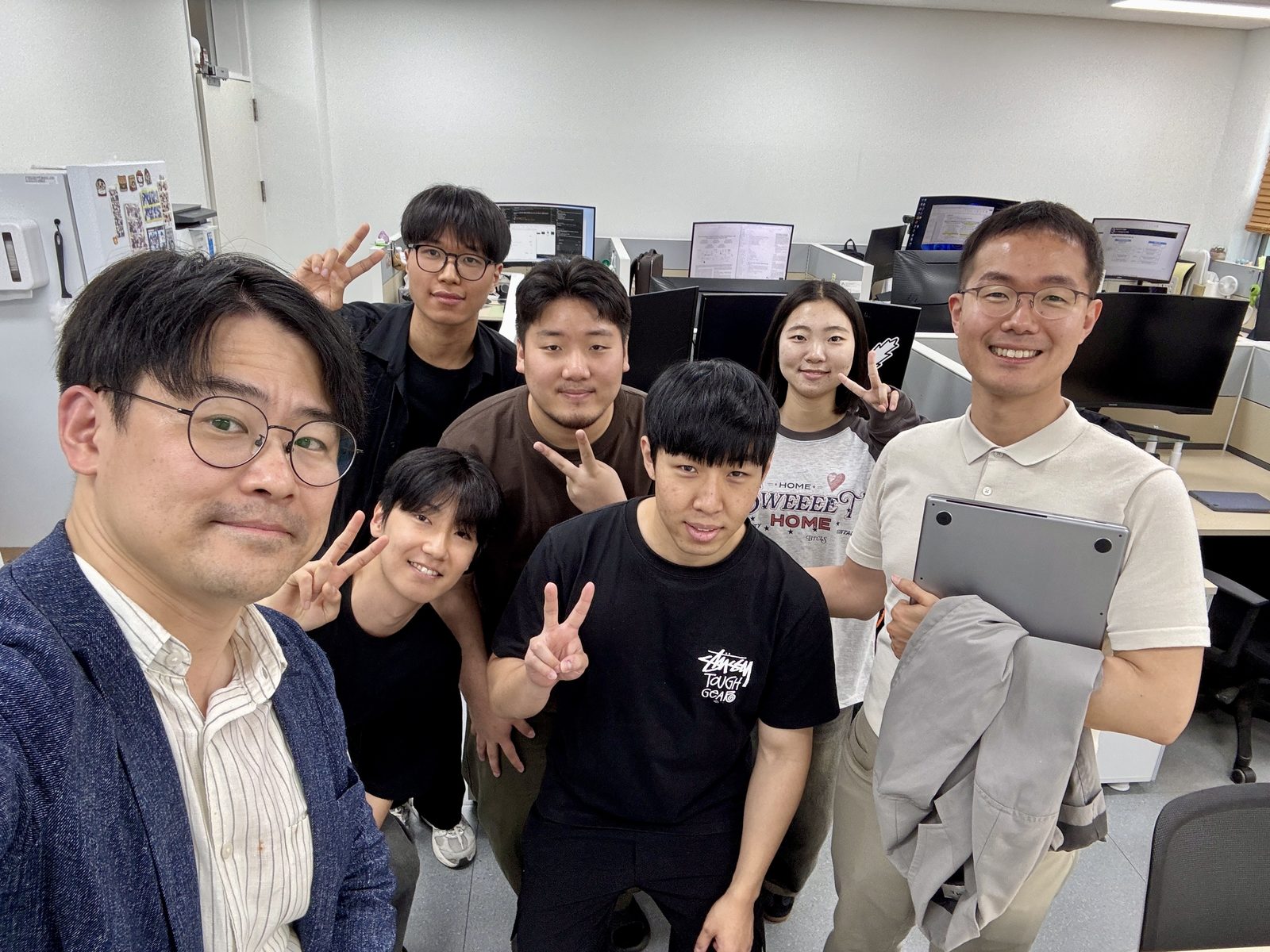 정형구 교수님 방문 행사 (HAI LAB Professor Visit Day with Prof. Hyeong-gu Jeong, SNU) (사진 2)