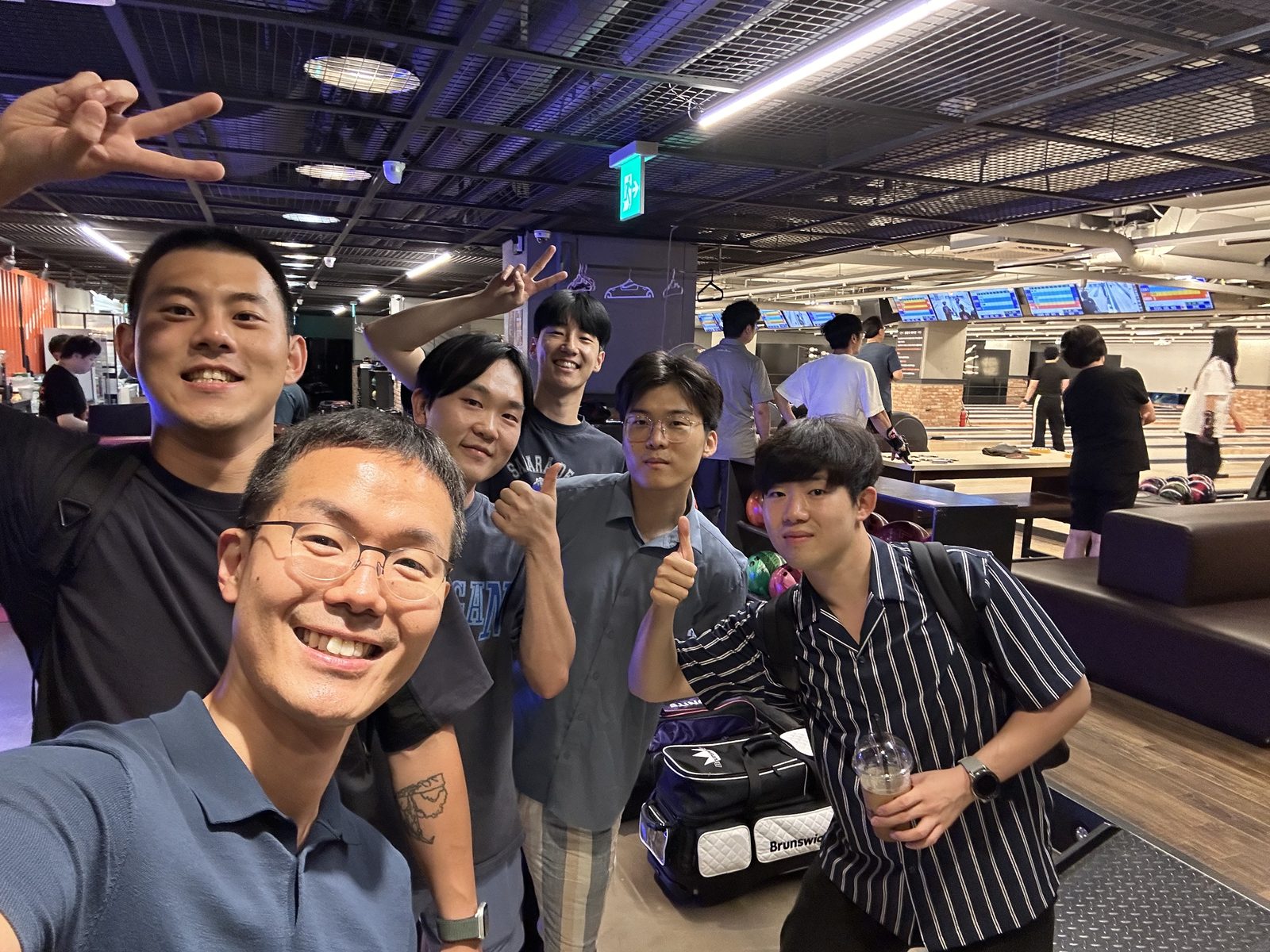 연구원 졸업 축하 및 랩매니저 이임 격려 행사 (Graduation Celebration and Handover Ceremony for Lab Manager)
